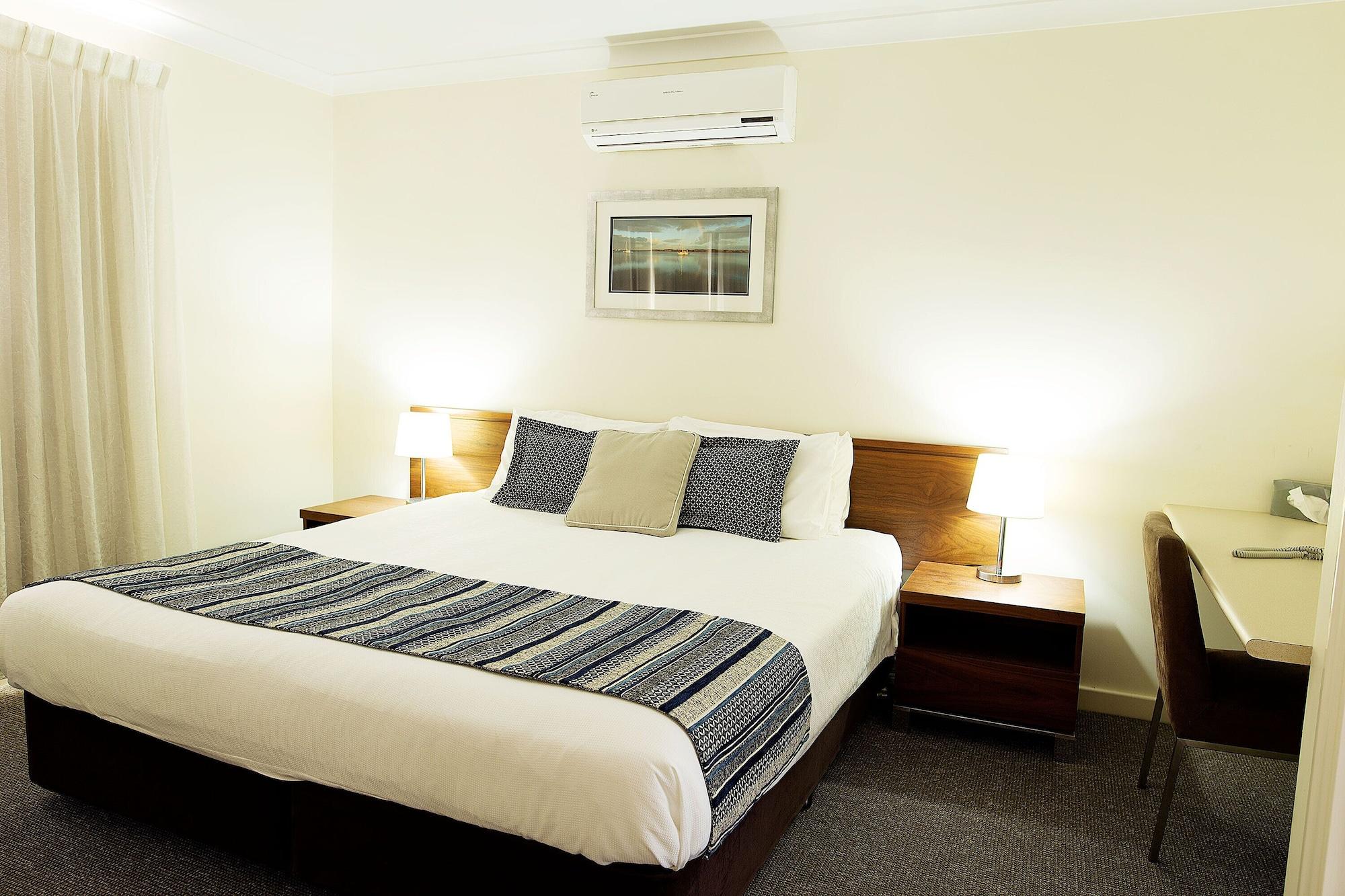 คาลบารี เอดจ์ รีสอร์ต Hotel คาร์ลแบร์รี ภายนอก รูปภาพ